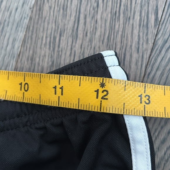 Adidas Black Athletic Shorts Lightweight Performance - Picture 4 of 7